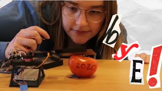 knife robot arm to symbolically destroy 2020