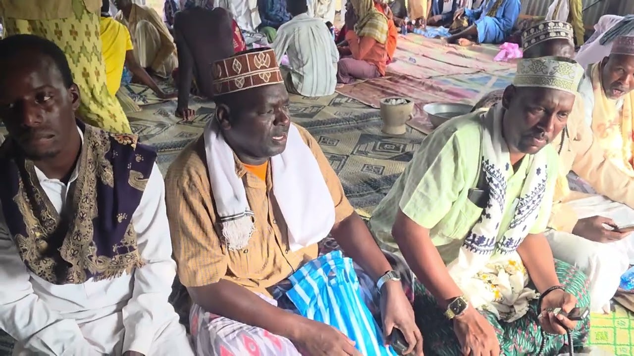 Siyaartii sh.maxamed sh.axmed sh.suufi oo manta kadhacday mowlaca sheq axmed Suufi ee celasha biyaha