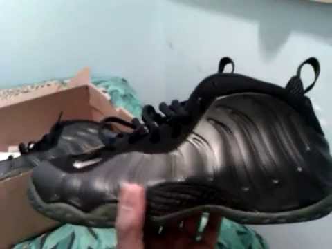 dark army green foamposite