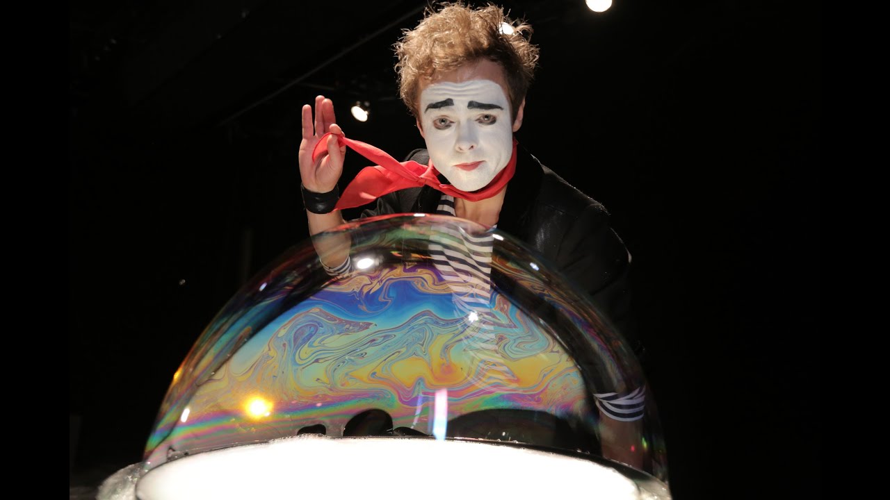 Шоу мыльных пузырей. Мим и мыльный дождь. (artmim.ru)