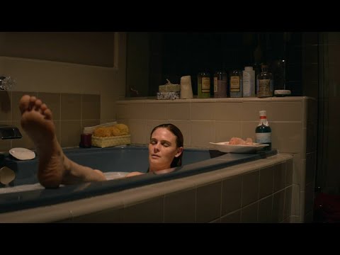 Emily Deschanel Feet / Soles
