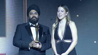 Madhus Yilin Uluslararasi Restorani