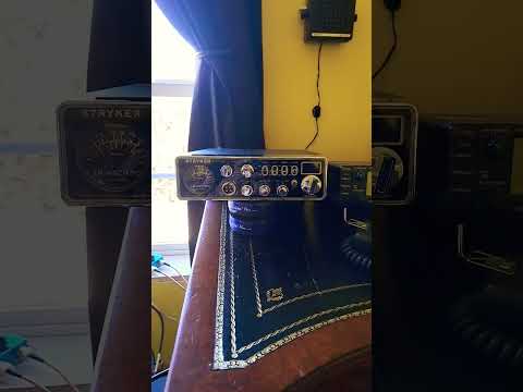 powering on my SNAKE RADIO CUSTOMS stryker 497 for the first time. #stryker #cbradio
