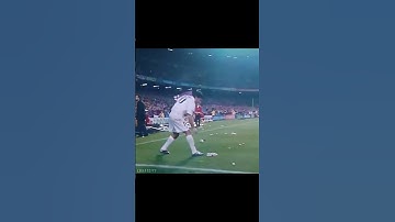 Thumbnail of #Figo #Barcelona #CampNou #Return #Cartola #Preciso #Me #Encontrar