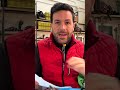 metto a nuovo un #atomozzatore per il mio #trattore #mattthefarmer #aziendaagricola #ferrari