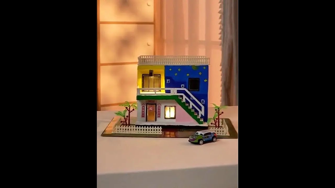 Don't let kids play phones on holiday. Arrange building toys.