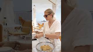 Kelly or Lily? #kellyrutherford #gg #gossipgirl #birkinmom #birkinbag #oldmoneystyle