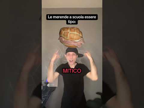 Le merende a scuola essere tipo 😂