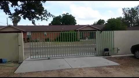 Gate1® GA1000 Sliding Gate Opener