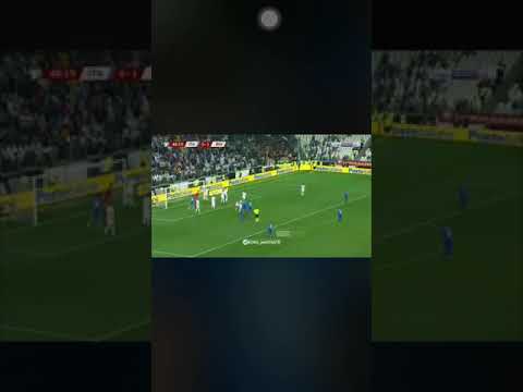 هدف انسيني العالمي بتعليق الدراجي 