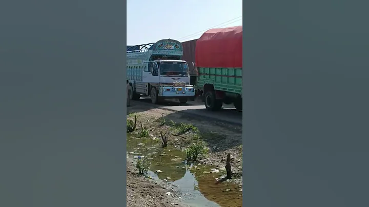 bharia to moro road block stay home - DayDayNews