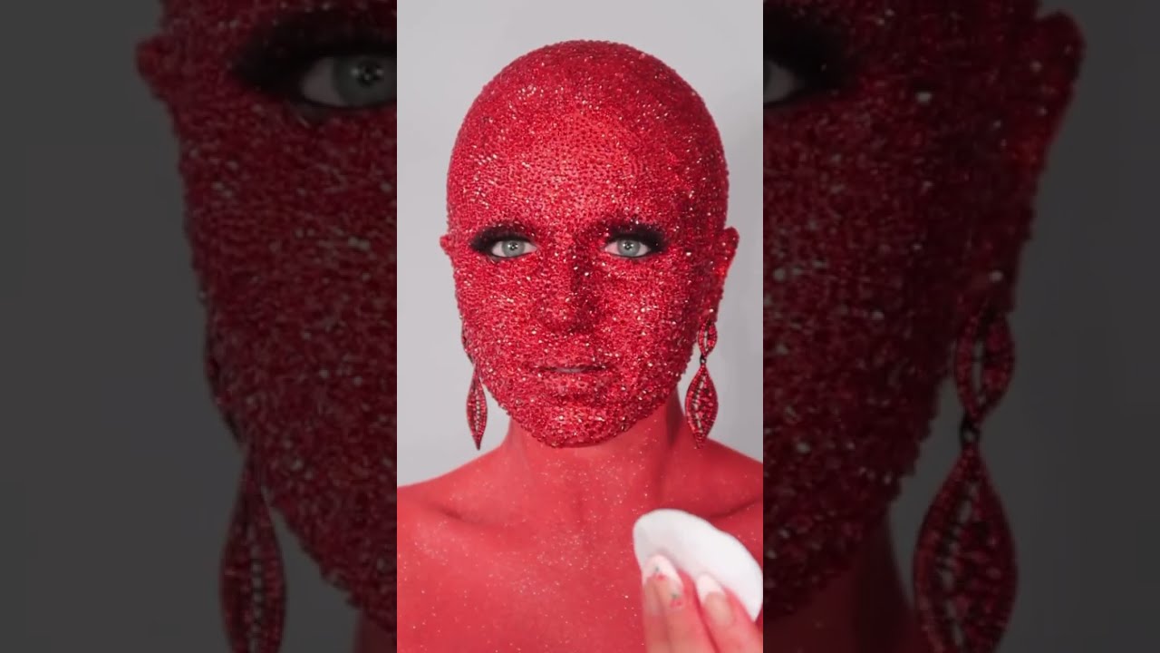 I Can T Take It Off Literally How Felt After Spending 15 Hours On This Look 