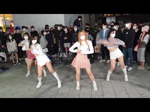20220409 210039 TWICE TT LadyB 레이디비 트와이스 티티 HongDae Busking 홍대버스킹 SnowHorse 