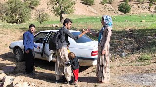 Farshad's farewell: cementing the walls before the long journey to work 