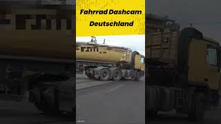 LKW "übersieht" Radfahrer