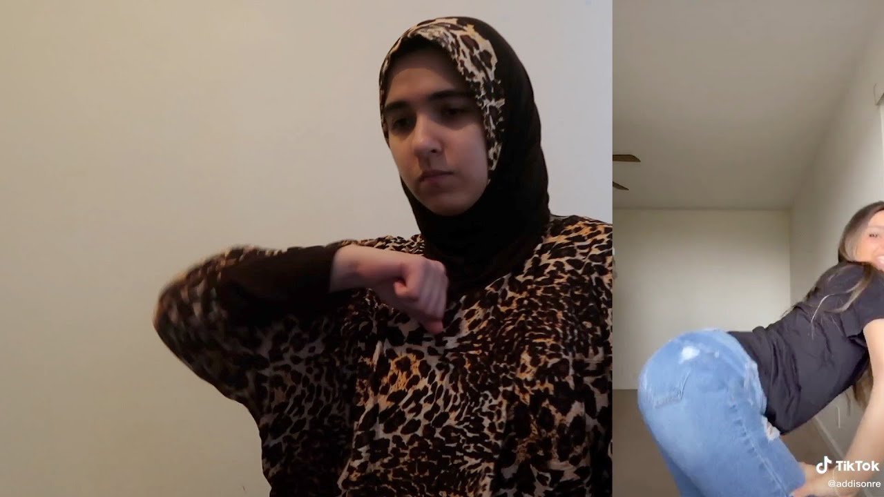 TEACHING MY ARAB MOM TIKTOK DANCES - YouTube