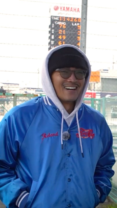 ひとまずマイク置いてみた。by数原龍友 - YouTube