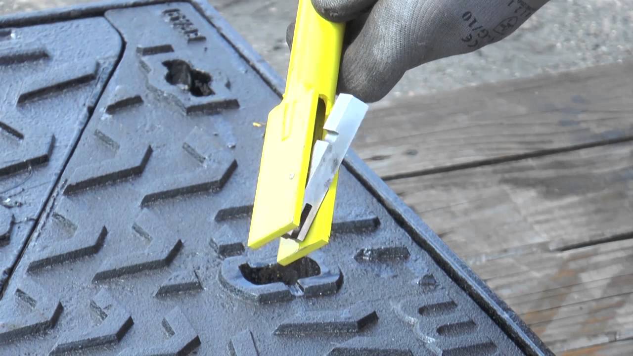 Motorway Communication Cover System