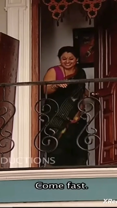 Madhavi bhabhi hot navel show 🤤🔥#tmkoc #saree #youtubeshorts #madhavi #hot #music