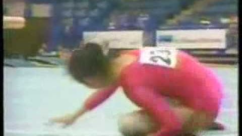 La Muerte de la gimnasta  LIANG DONGFEM