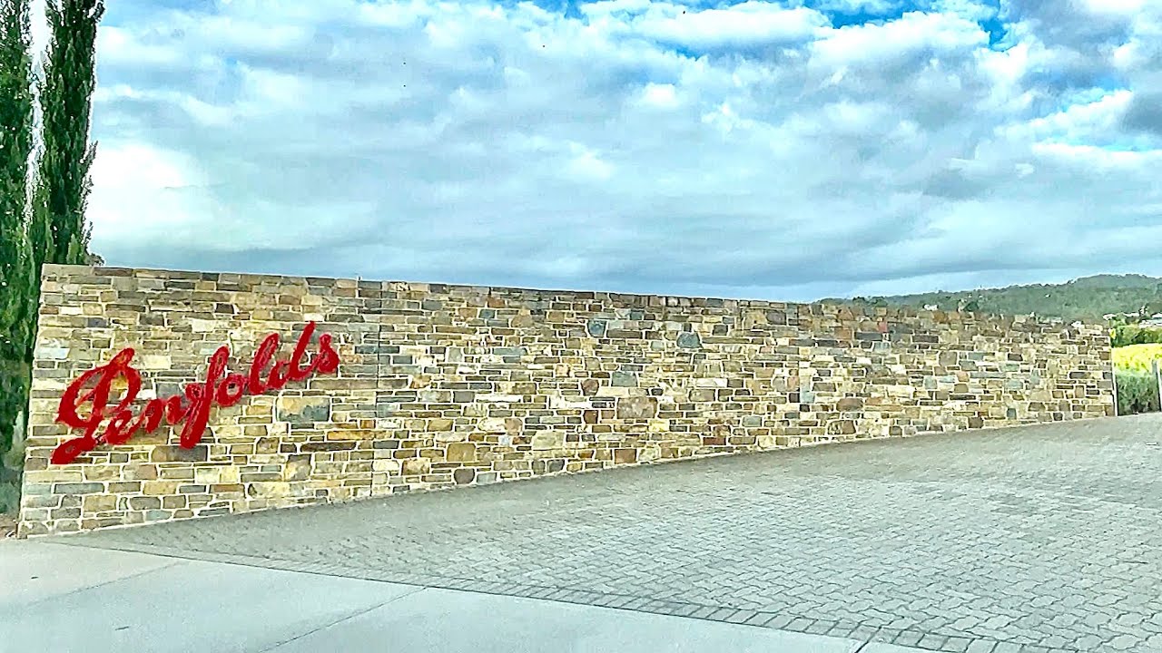 PENFOLDS MAGILL ESTATE RESTAURANT TOUR WALK AROUNDS REVIEW @ 78 Penfold Rd Adelaide SA Australia