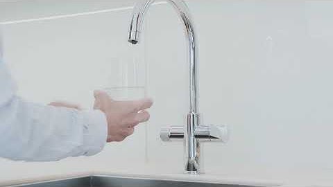 Fresh Water with the AQA drink PURE 2.0