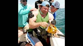 Strongest Men VS Strongest Fish#pov#funny#comedy#skilt#shorts#humorous