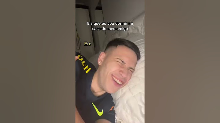 EIS QUE VOU DORMIR NA CASA DO MEU AMIGO… 😴🤣 #shorts