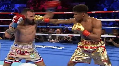 Shakur Stevenson dominates Christopher Diaz,wins v...