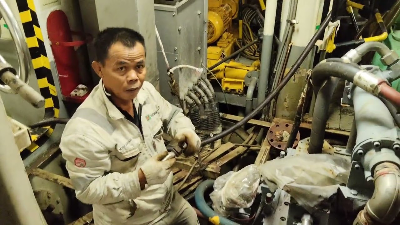 Kerja dalam kapal QESS USV 1 pagi ini..