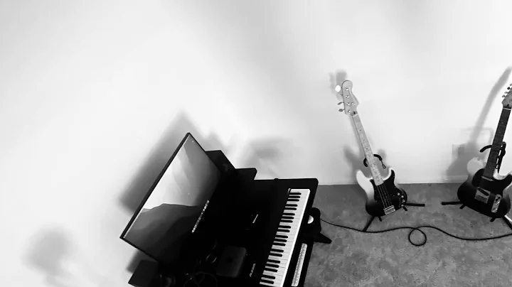 Daniel Russell - Room