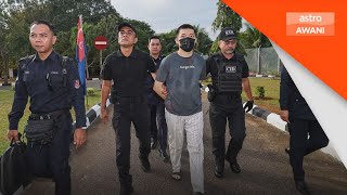 Download Lagu Pelajar undang-undang didakwa lakukan khianat, sebabkan kematian warga emas MP3 Download Lagu Pelajar undang-undang didakwa lakukan khianat, sebabkan kematian warga emas MP3