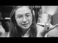 HILLARY CLINTON YOUNG - HILLARY CLINTON is a beautiful young woman