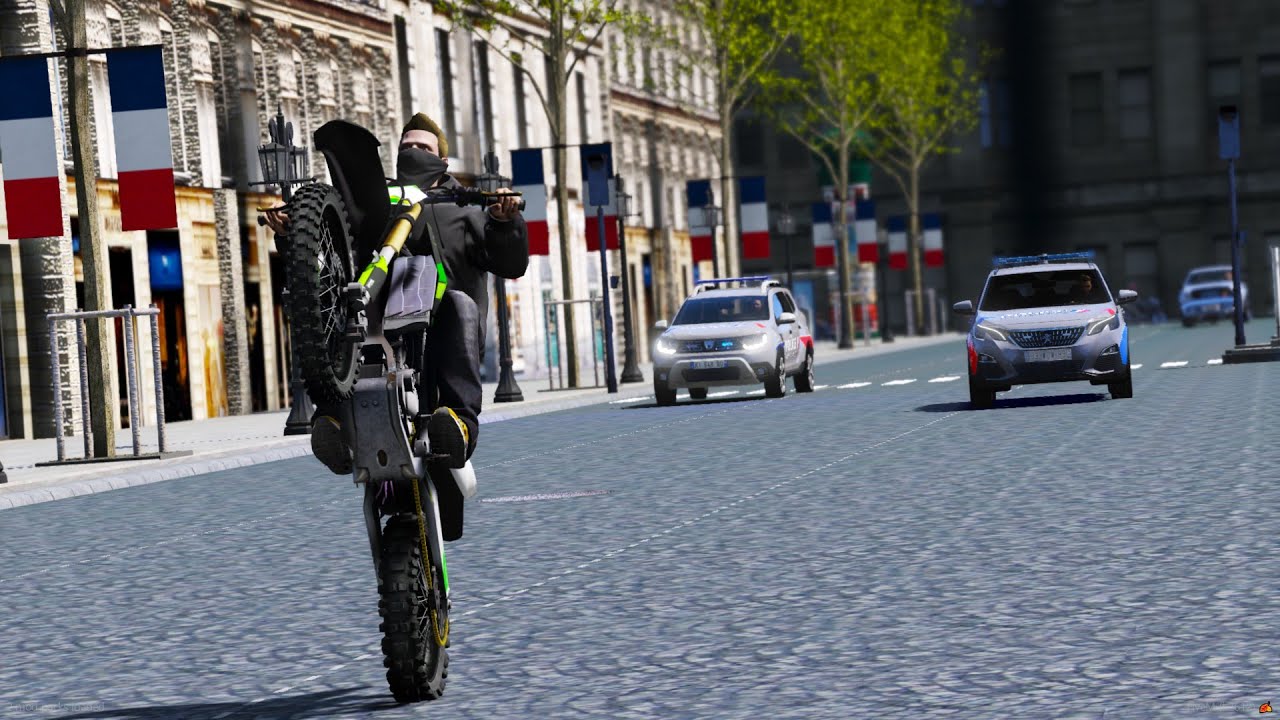 [GTA 5] GROSSE COURSE POURSUITE DANS LES RUES DE PARIS