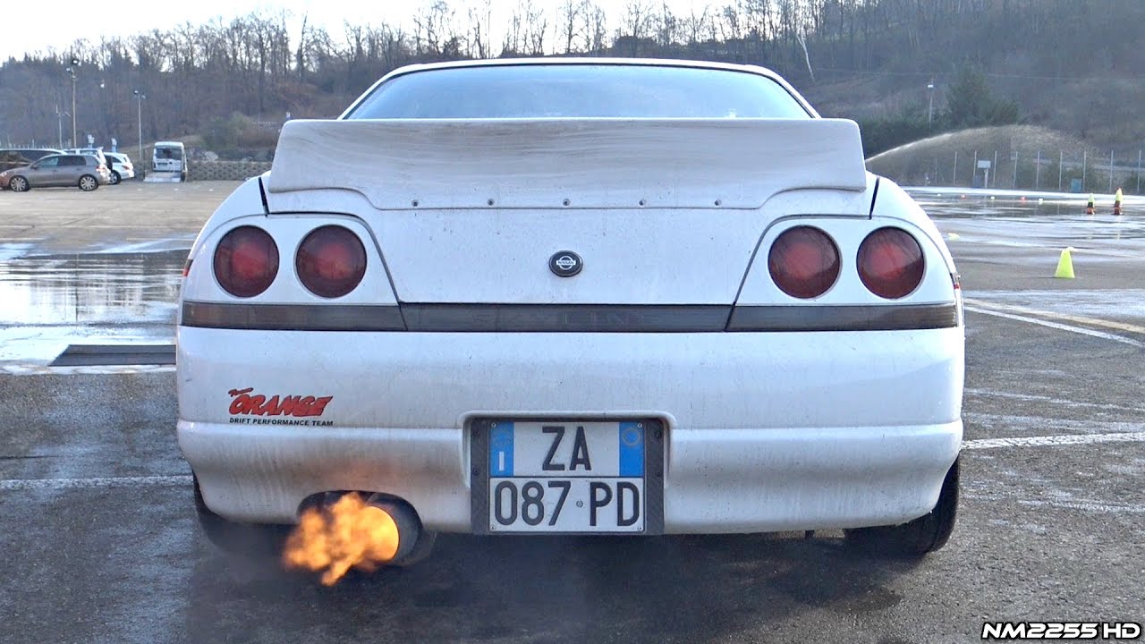 Nissan Skyline R33 Gts T Exhaust Flames Drifting Youtube Nissan Skyline R33 Gts T Exhaust Flames Drifting Youtube