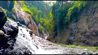 Sleep Hypnosis To Beat Insomnia With the sound of flowing water in a green and calm tropical forest