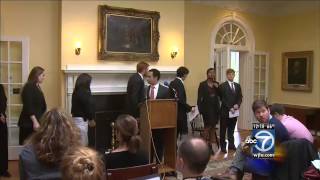 U.Va. suspends fraternities after Rolling Stone story of alleged frat-house gang rape