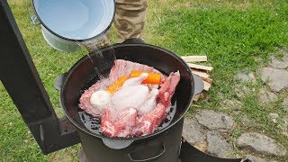 БОЯРСКИЕ ЩИ ИЗ 3Х ВИДОВ МЯСА В КАЗАНЕ НА КОСТРЕ БОЯРСКИЕ ЩИ ИЗ 3Х ВИДОВ МЯСА В КАЗАНЕ НА КОСТРЕ