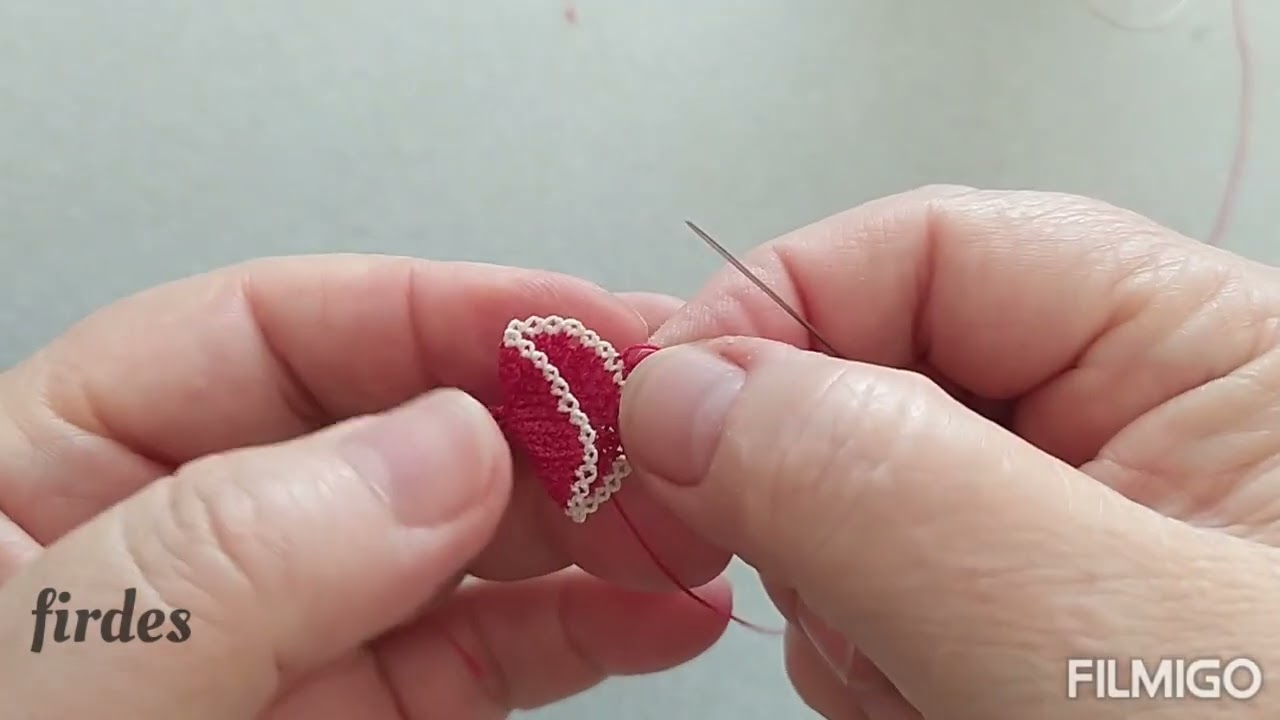 ILICA ÇİÇEĞİ FARKLI OTANTİK İĞNE OYASI MODELİ ANLATIMLI YAPILIŞI