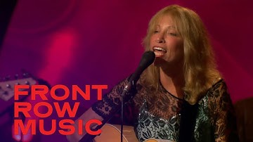 Carly Simon Performs You