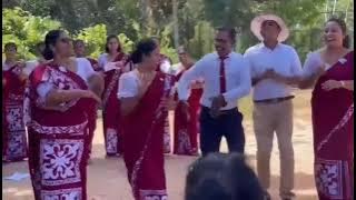 විදුහල්පතිතුමාගේ නැටුම තමයි හොඳම එක | දරුවන්ගේ සතුට වෙනුවෙන් | ළමා දිනේ දැකපු ලස්සන වැඩක් - Thunkal