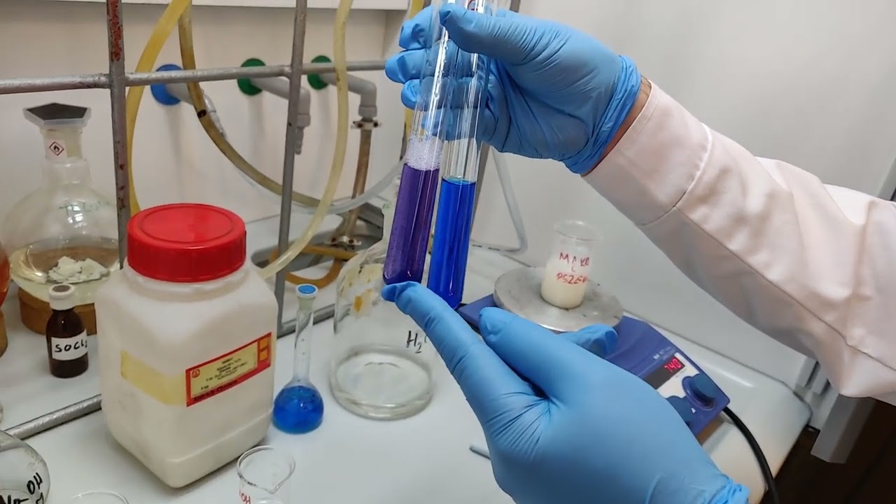 Reakcja białek i aminokwasów z Cu(OH)2