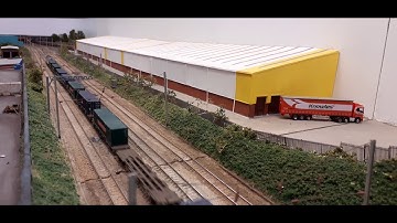 Dallam N gauge layout - Revolution Trains class 92.