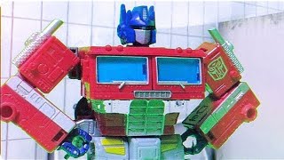 The Transformers: Autobot / Decepticon Bathroom