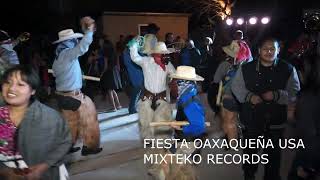 Chilenas Sierreñas Autenticas con Saxofon - Lobo Sierreño de Oaxaca - Danza de los pachecos