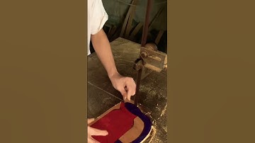 How to-Building by removing excess wood with crude iron wire easily creates the shape #shorts