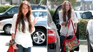 Miley Cyrus And Her Mom At The Post Office And Lunch [2008]