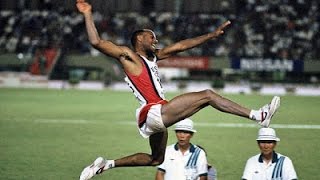 MIKE POWELL. RECORD DEL MUNDO DE SALTO DE LONGITUD. 8,95 m.