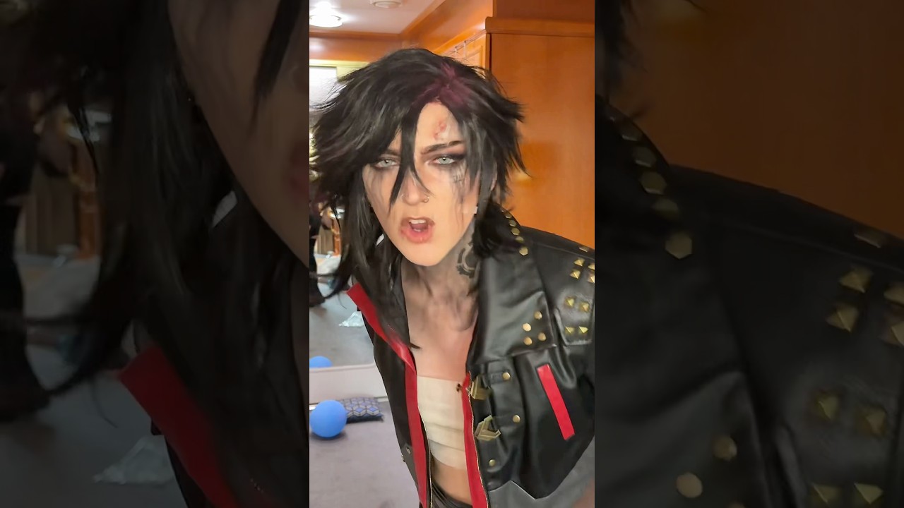 Tiktok didn’t appreciate our break up💔 #caitlyn #arcane #vi #cosplay