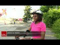 Toutes à vélo : apprendre aux femmes à pédaler contre sa peur